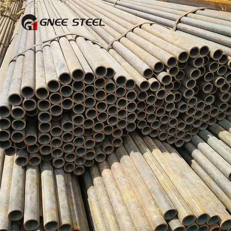 Tubes sans soudure en acier au carbone