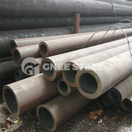 Tubes en acier à parois en murs épaisses P195GH